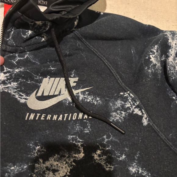 Nike Hoodie Medium International Rio De Janeiro Long Sleeves Gym Workout Casual - Picture 5 of 9